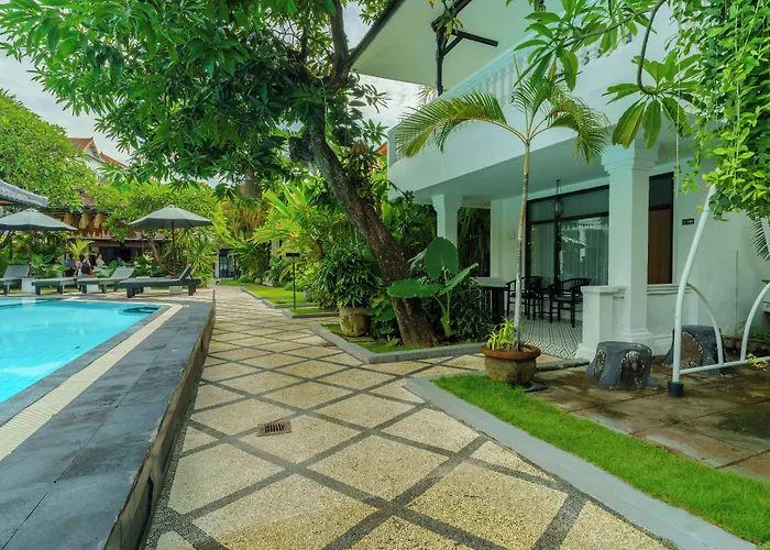 Casa Wina Kuta, Close To Beachwalk Shopping Center And I Gusti Ngurah Rai Airport 4* Kuta Lombok